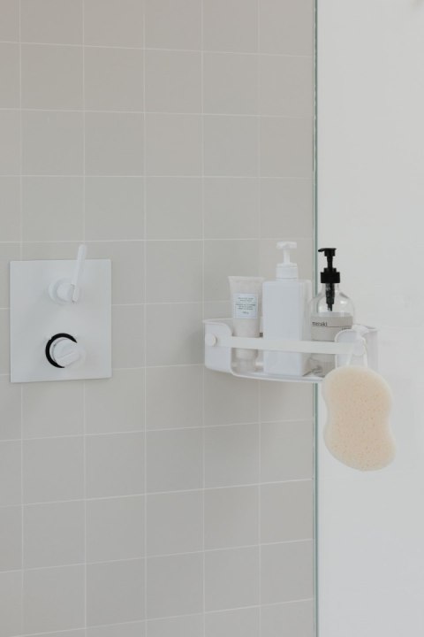 Umbra UMBRA półka narożna FLEX ADHESIVE biała