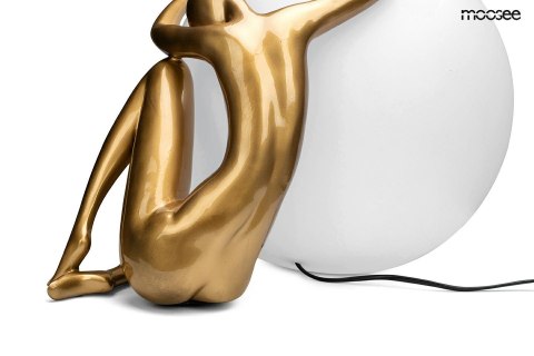 Moosee MOOSEE lampa stołowa UOMO 50 złota
