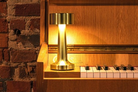 King Home Lampa biurkowa LEE złota - wbudowana bateria, LED