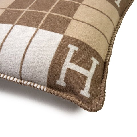 SHP Poduszka dekoracyjna SHP PARIS HOME ciemny beż