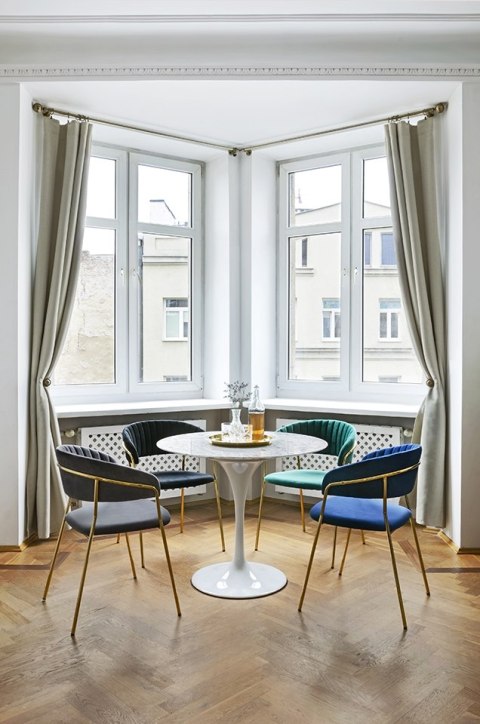 King Home Krzesło MARGO ciemny niebieski - welur, podstawa złota