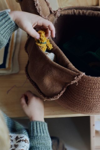 Kosz dekoracyjny Kura Toffie, Farm, Lorena Canals